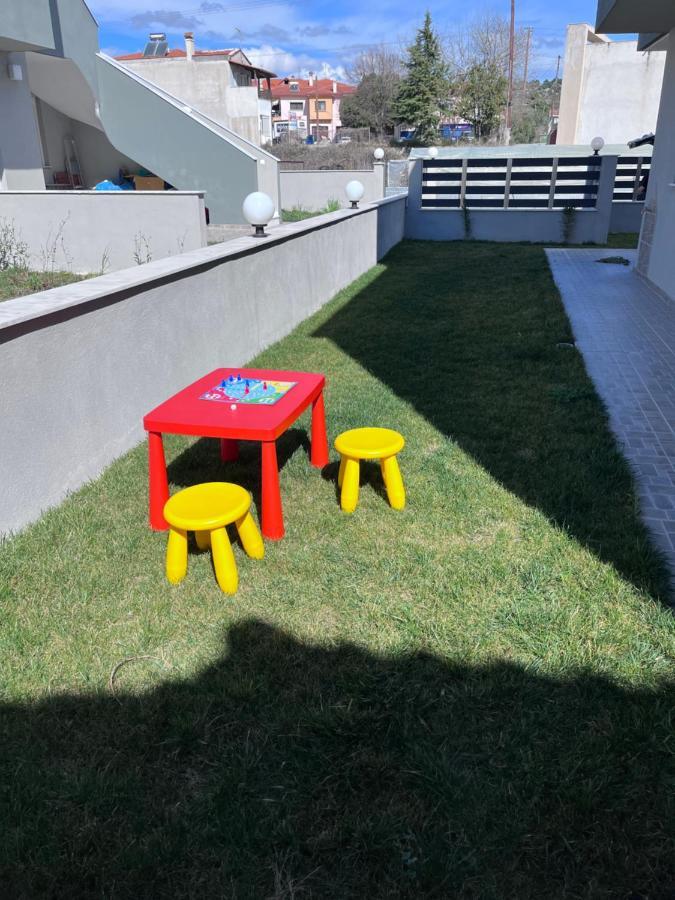 Three Cats Apartment Nikiti  Exterior foto